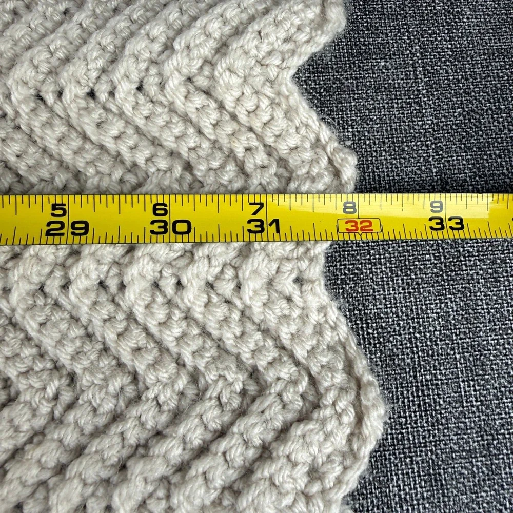 Vintage Handmade Crochet Baby Blanket Cream Off White Chevron Ripple Good 32x24